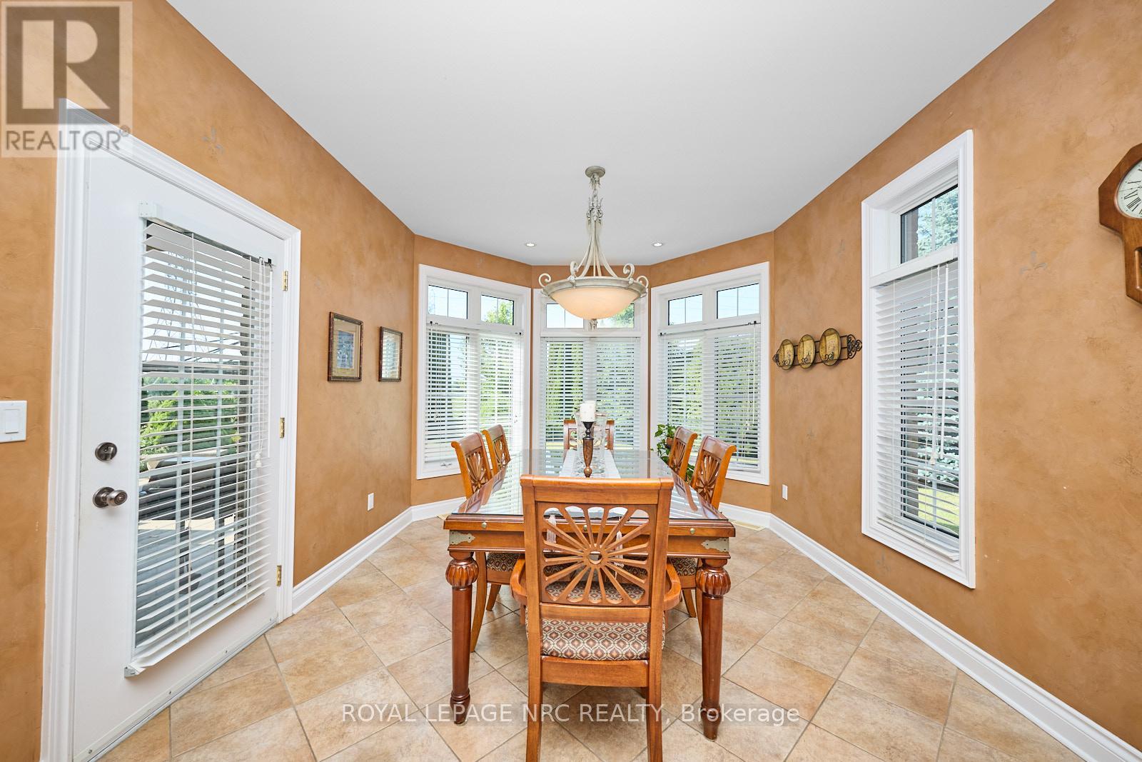 7995 CATHEDRAL DRIVE - Image 16