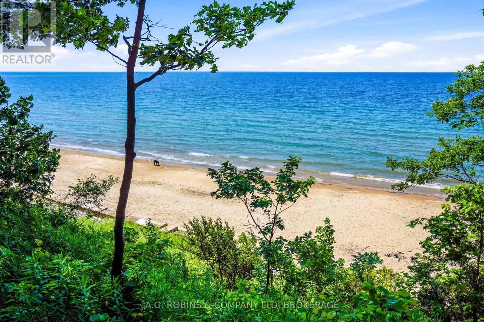 559 LAKESHORE ROAD E - 46