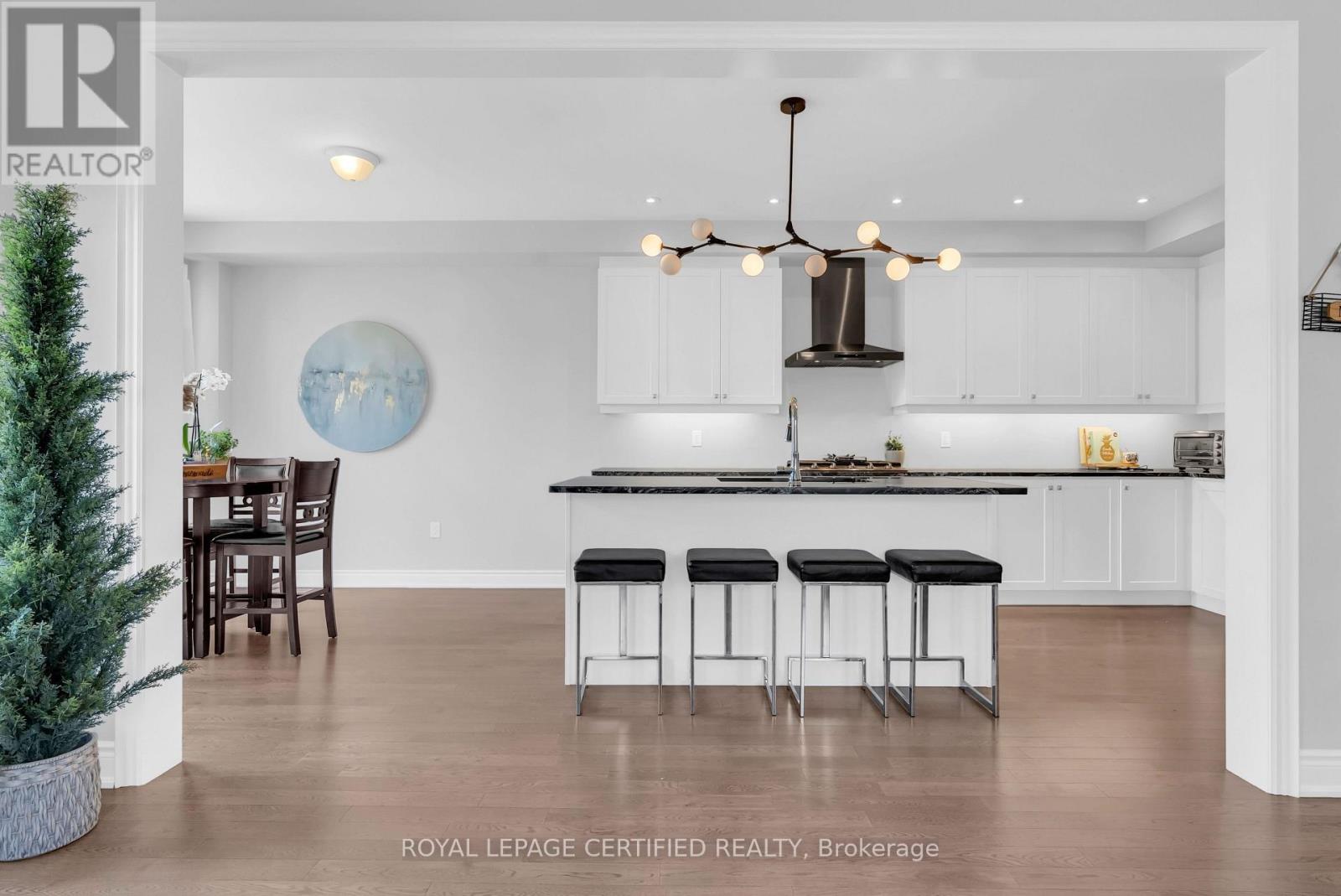126 WALKER BOULEVARD - 12