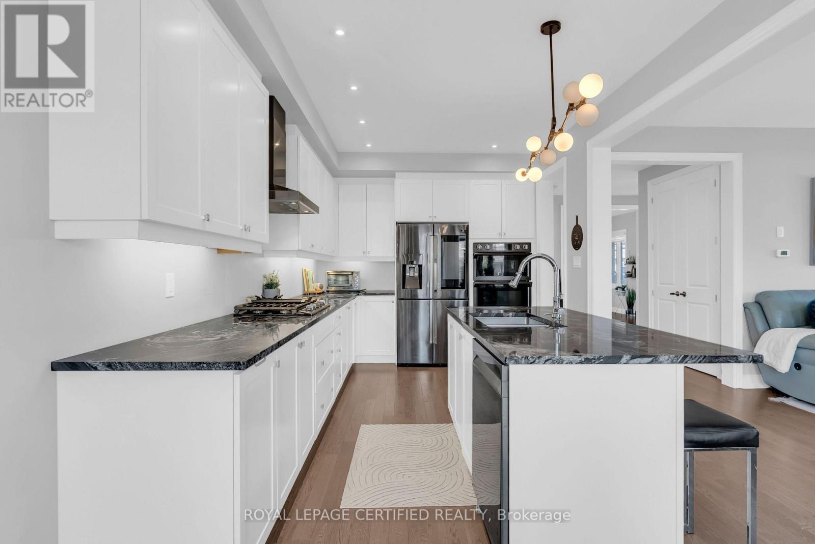 126 WALKER BOULEVARD - 14