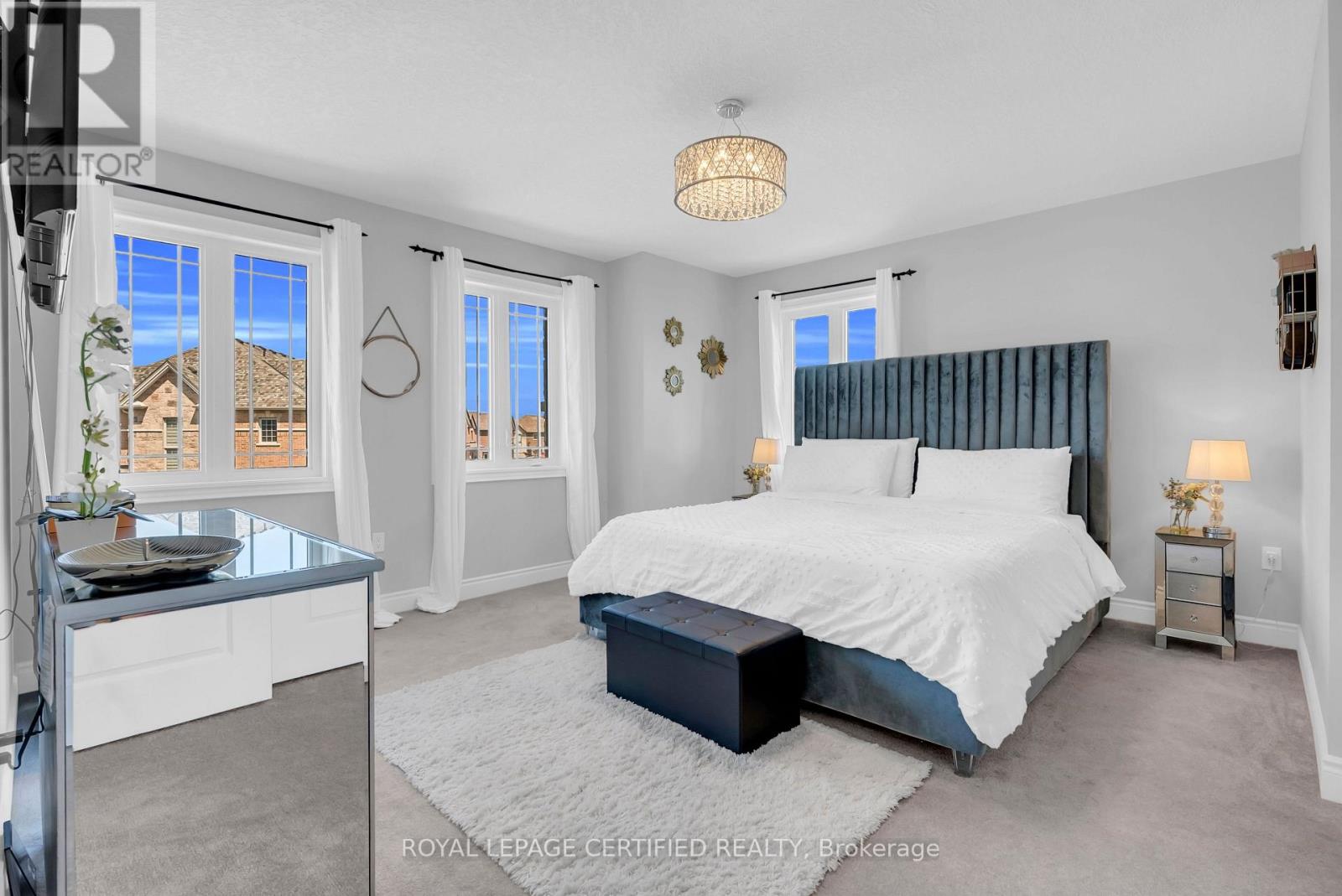 126 WALKER BOULEVARD - 23