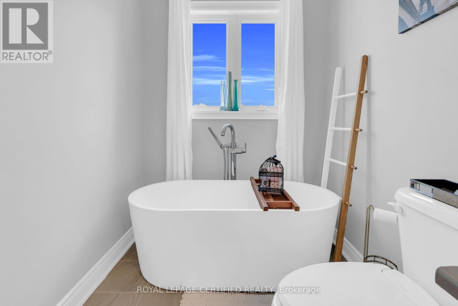 126 WALKER BOULEVARD - 27