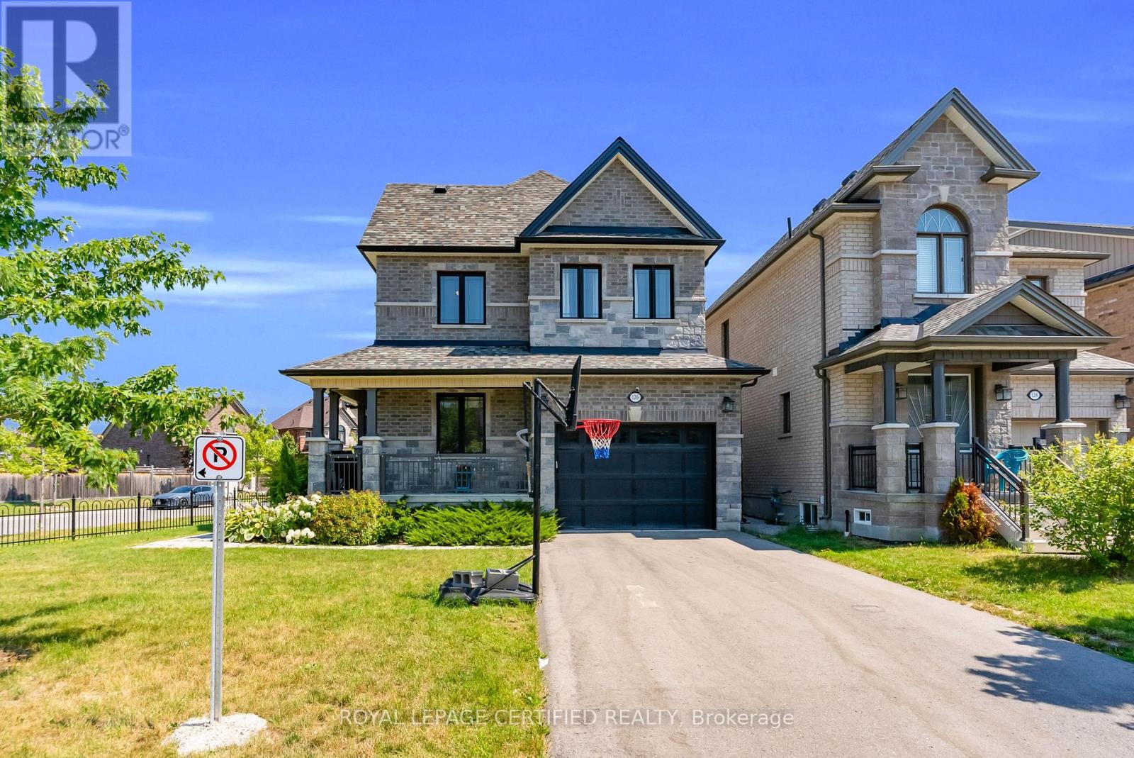 126 WALKER BOULEVARD - 3