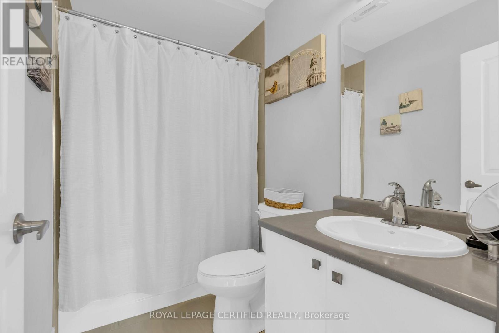 126 WALKER BOULEVARD - 31