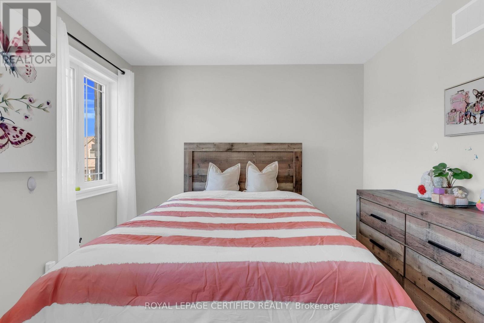 126 WALKER BOULEVARD - 35