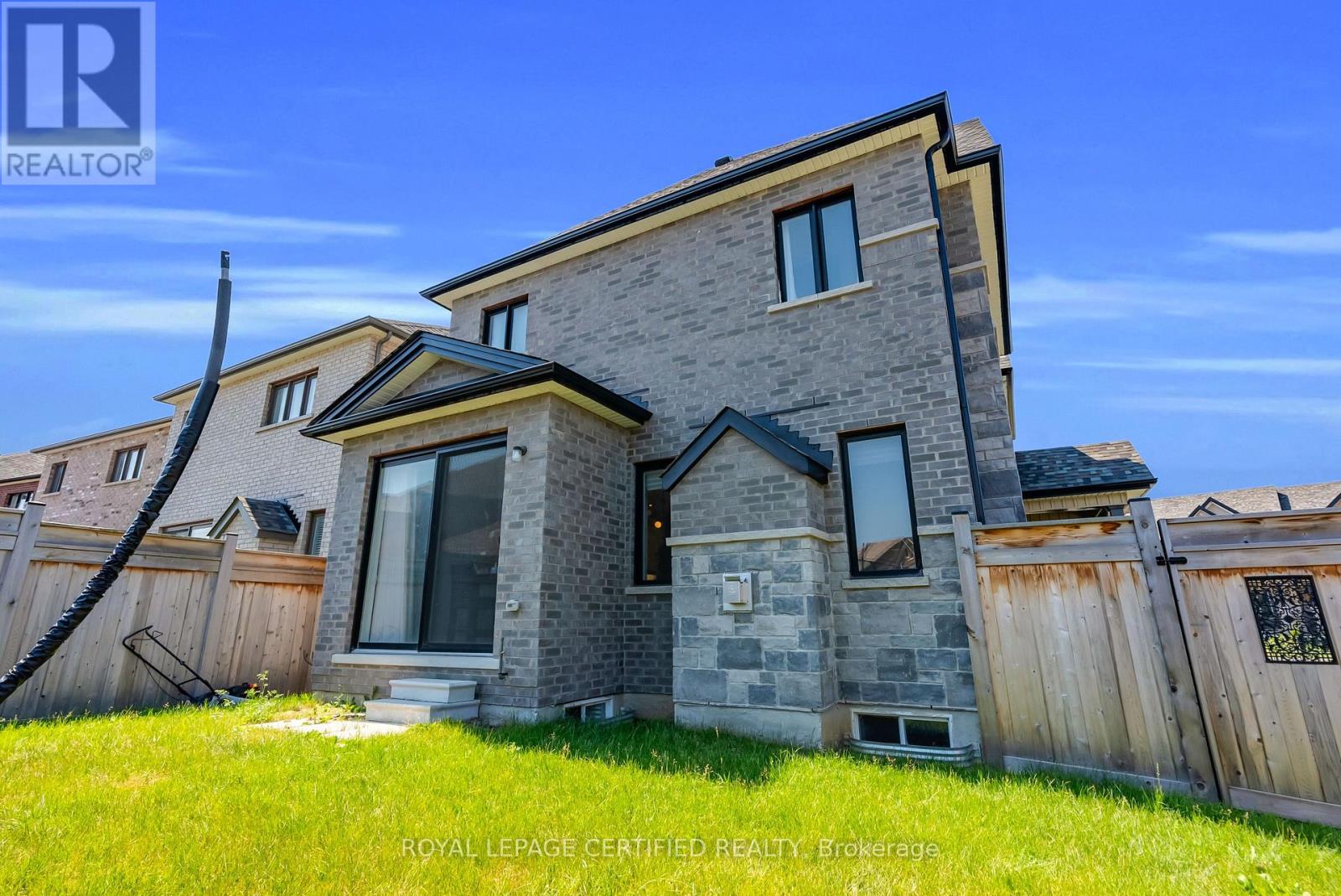 126 WALKER BOULEVARD - 46