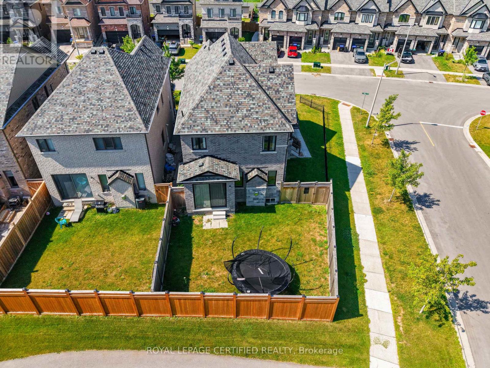 126 WALKER BOULEVARD - 47
