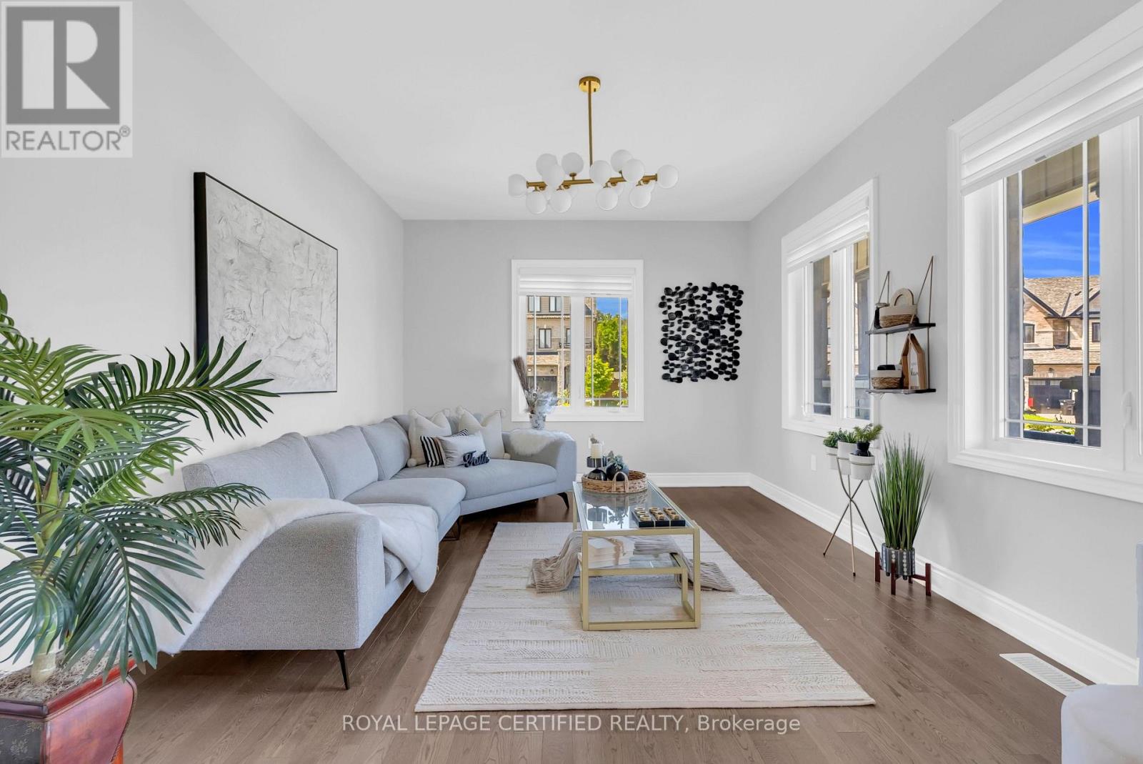 126 WALKER BOULEVARD - 6