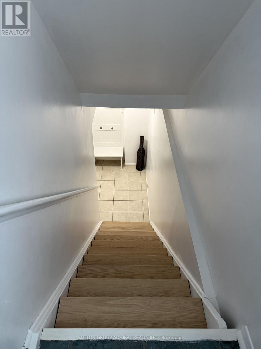 19 BACKUS COURT - 19