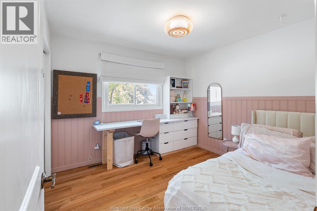 147 HYDE PARK ROAD - 12