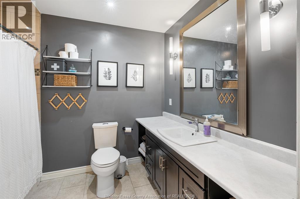 147 HYDE PARK ROAD - 14