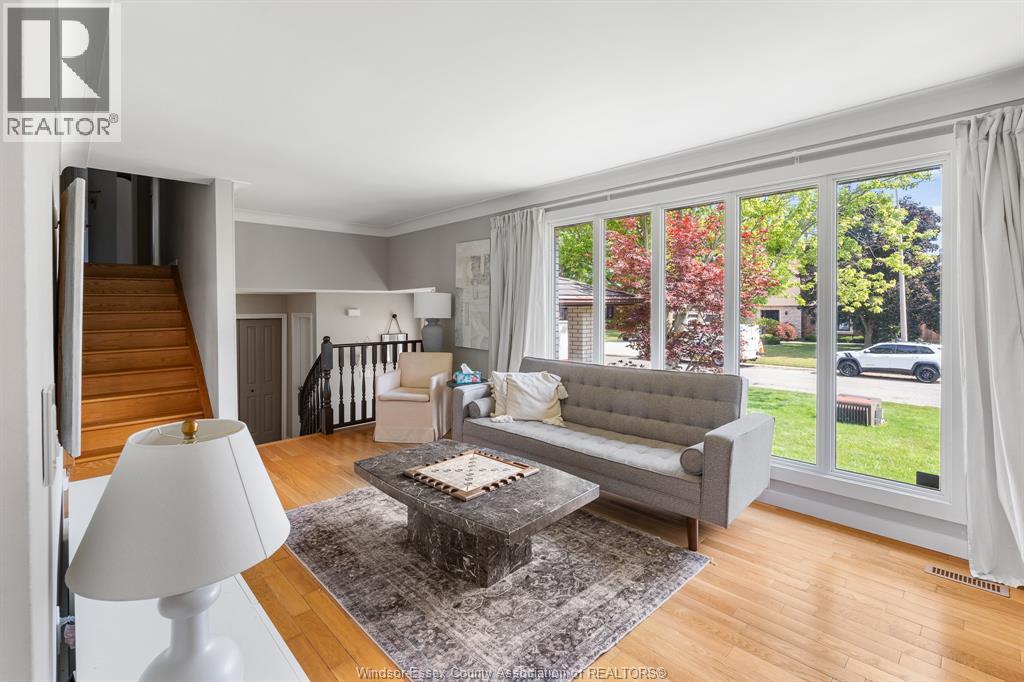 147 HYDE PARK ROAD - 19