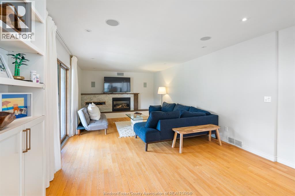 147 HYDE PARK ROAD - 29