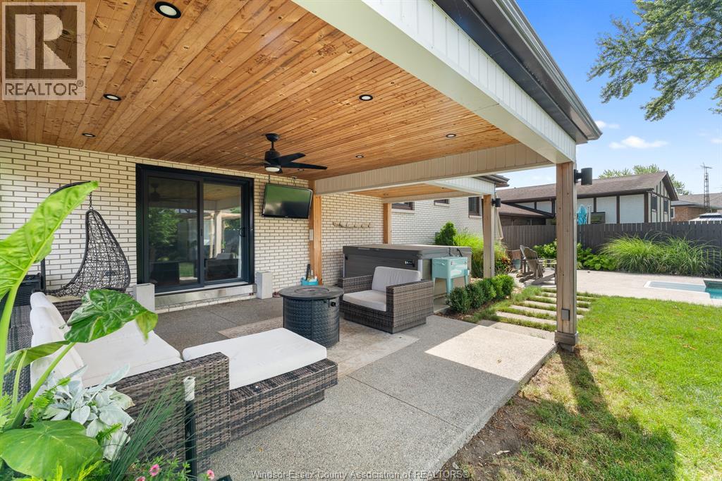147 HYDE PARK ROAD - 39