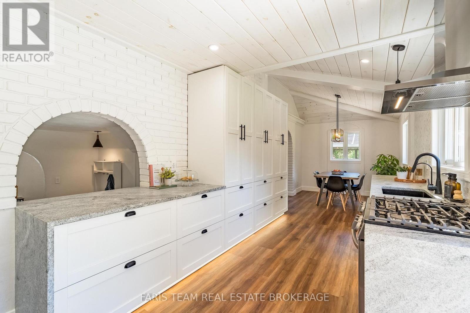 2087 RUMNEY ROAD - 12