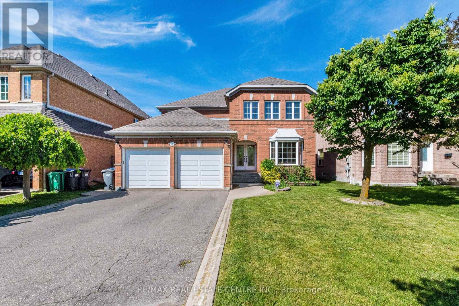 5343 RUSSELL VIEW ROAD - 1