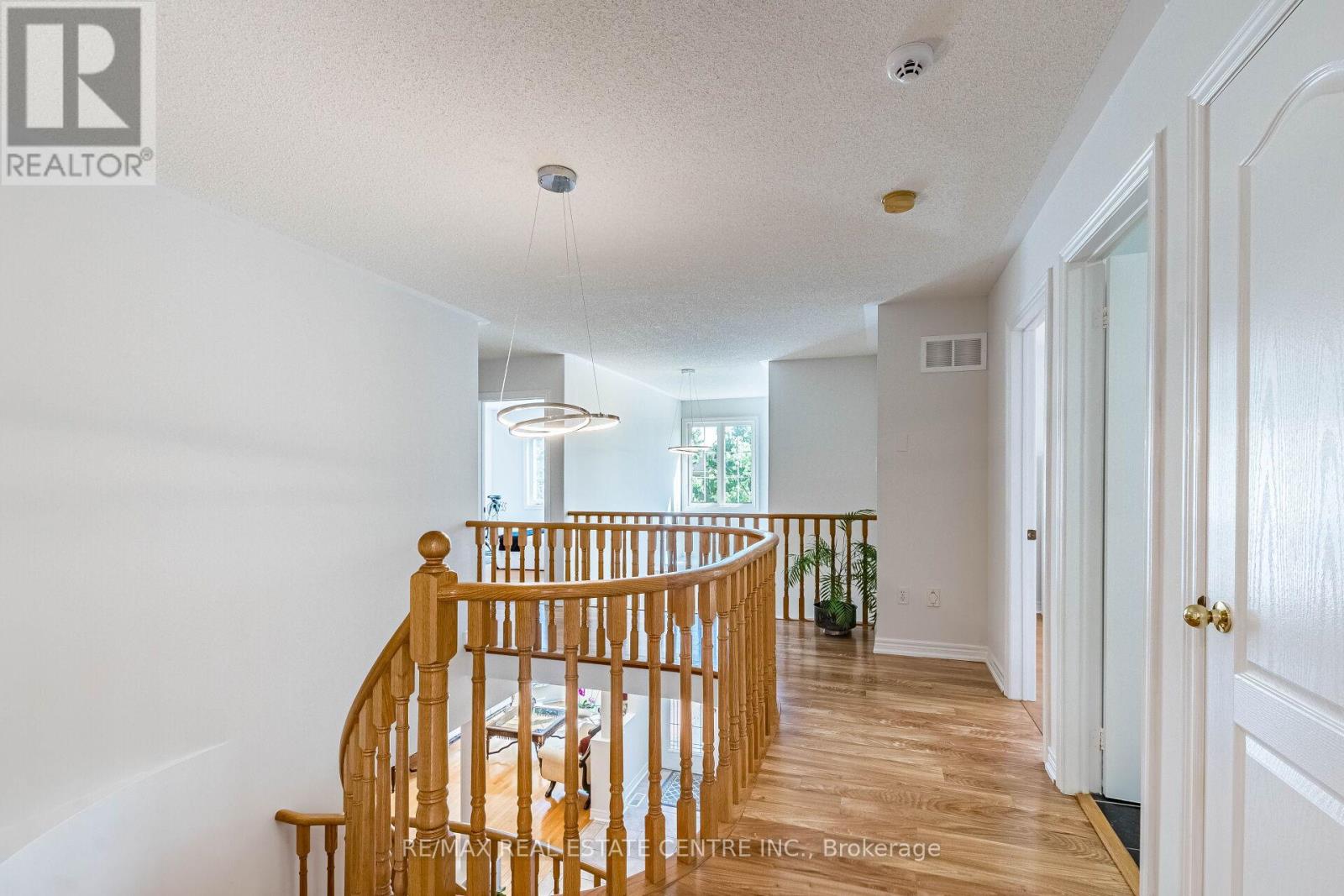 5343 RUSSELL VIEW ROAD - 15