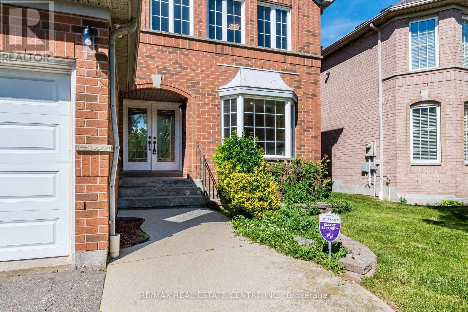 5343 RUSSELL VIEW ROAD - 2