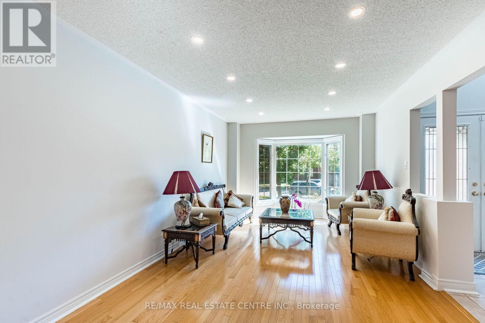 5343 RUSSELL VIEW ROAD - 4