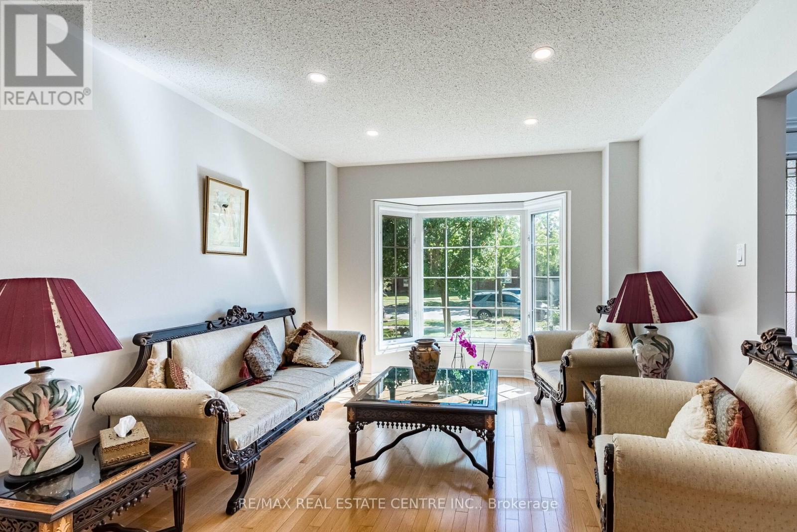 5343 RUSSELL VIEW ROAD - 6