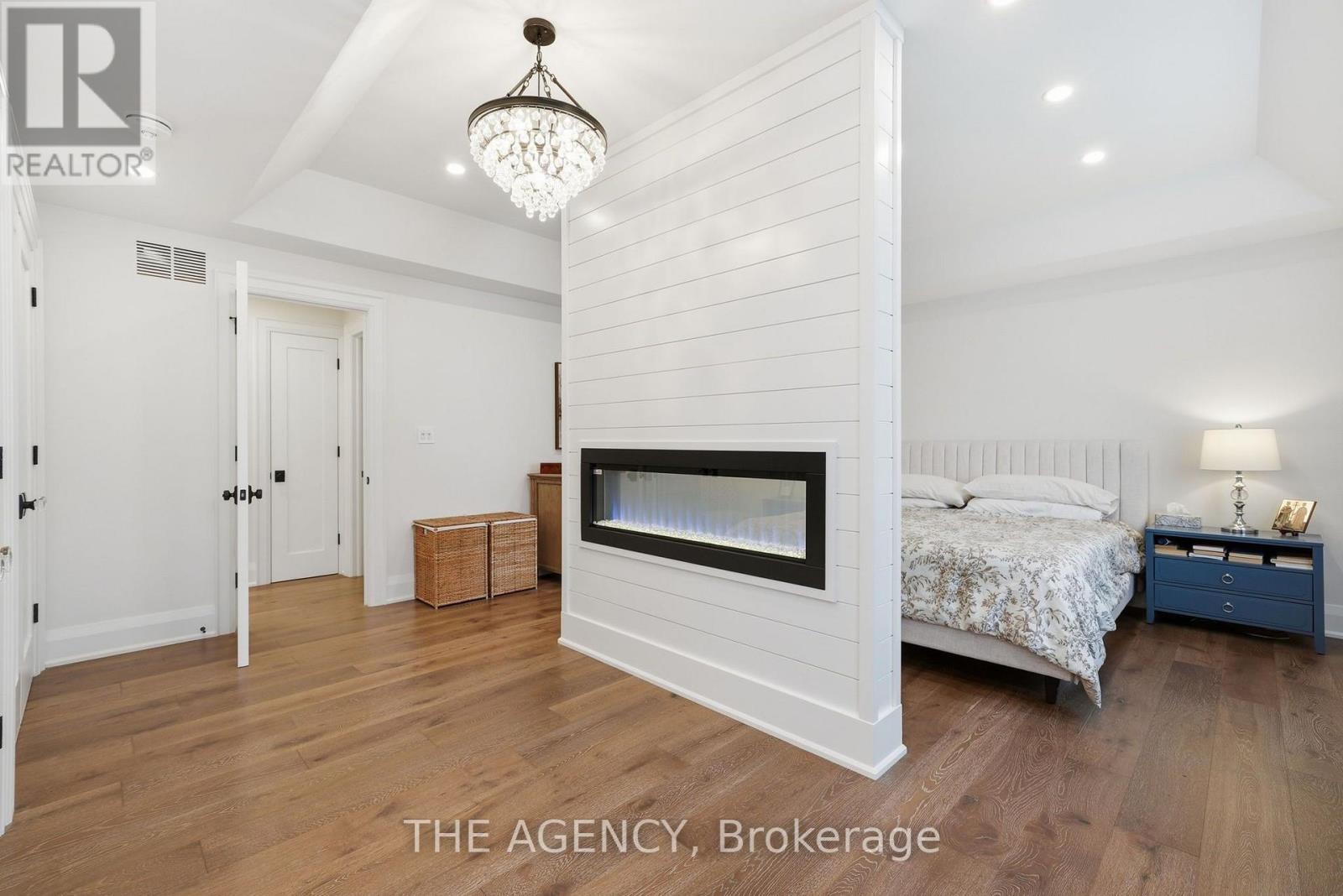 42 BERL AVENUE - 17