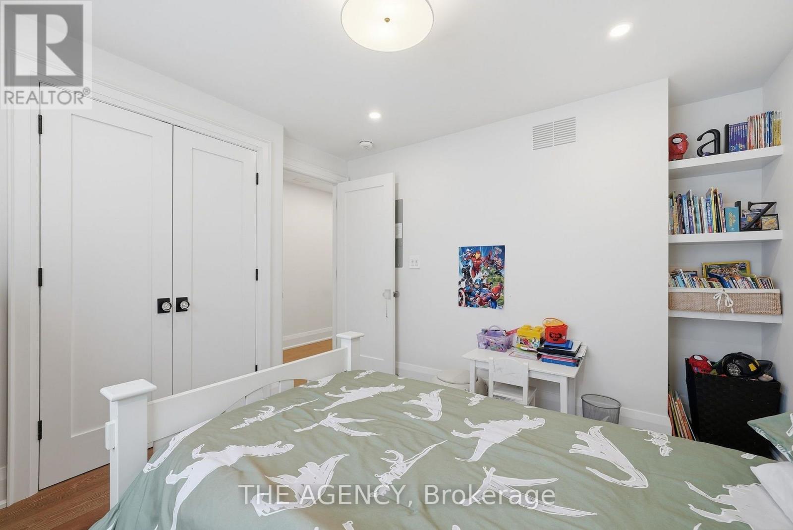 42 BERL AVENUE - 24
