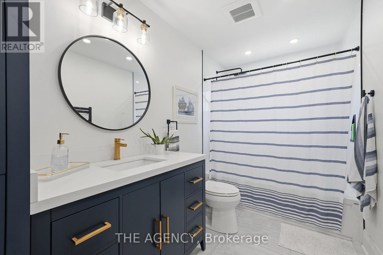 42 BERL AVENUE - 25