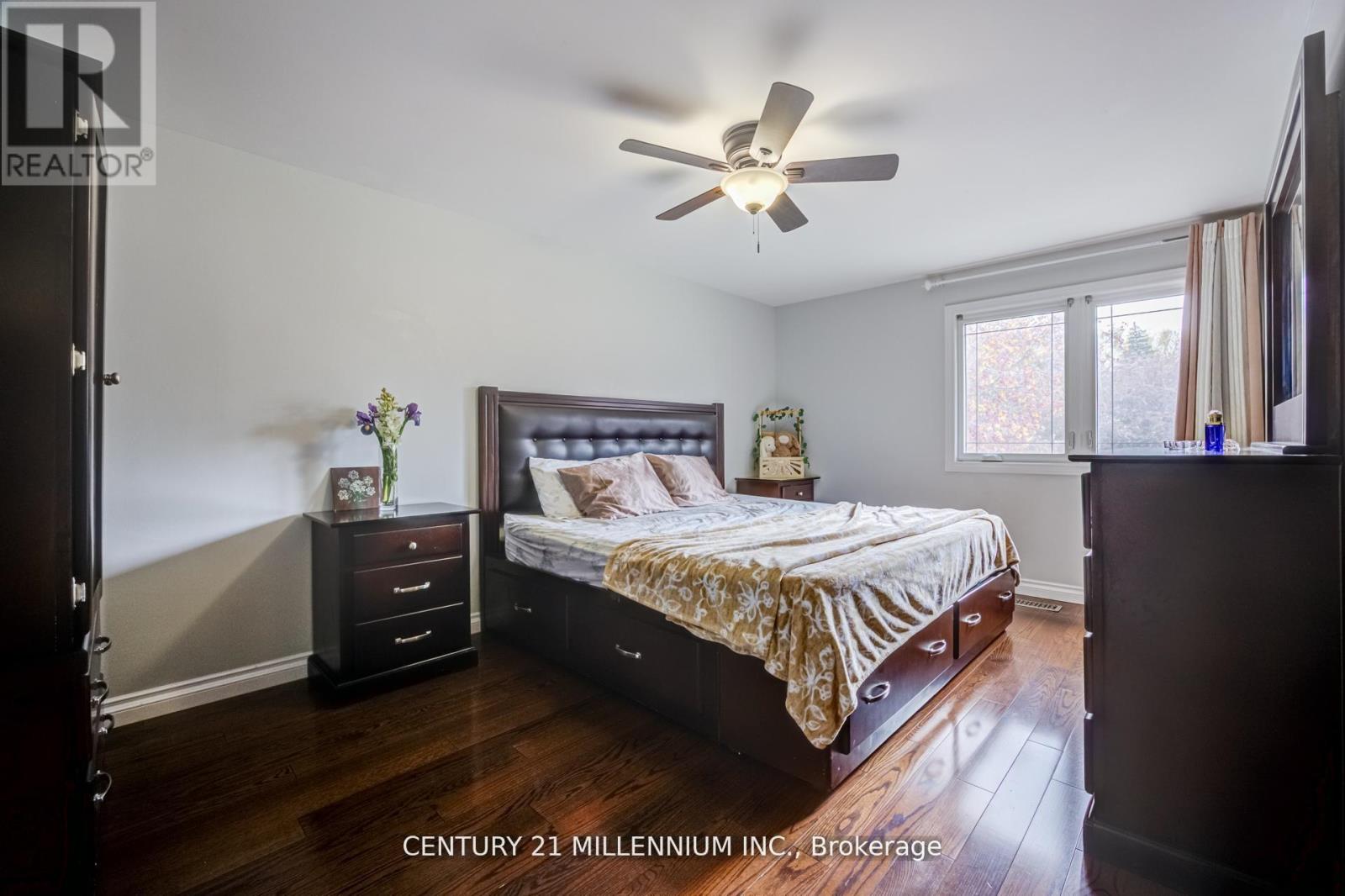 18 RIDGEHILL DRIVE - 22