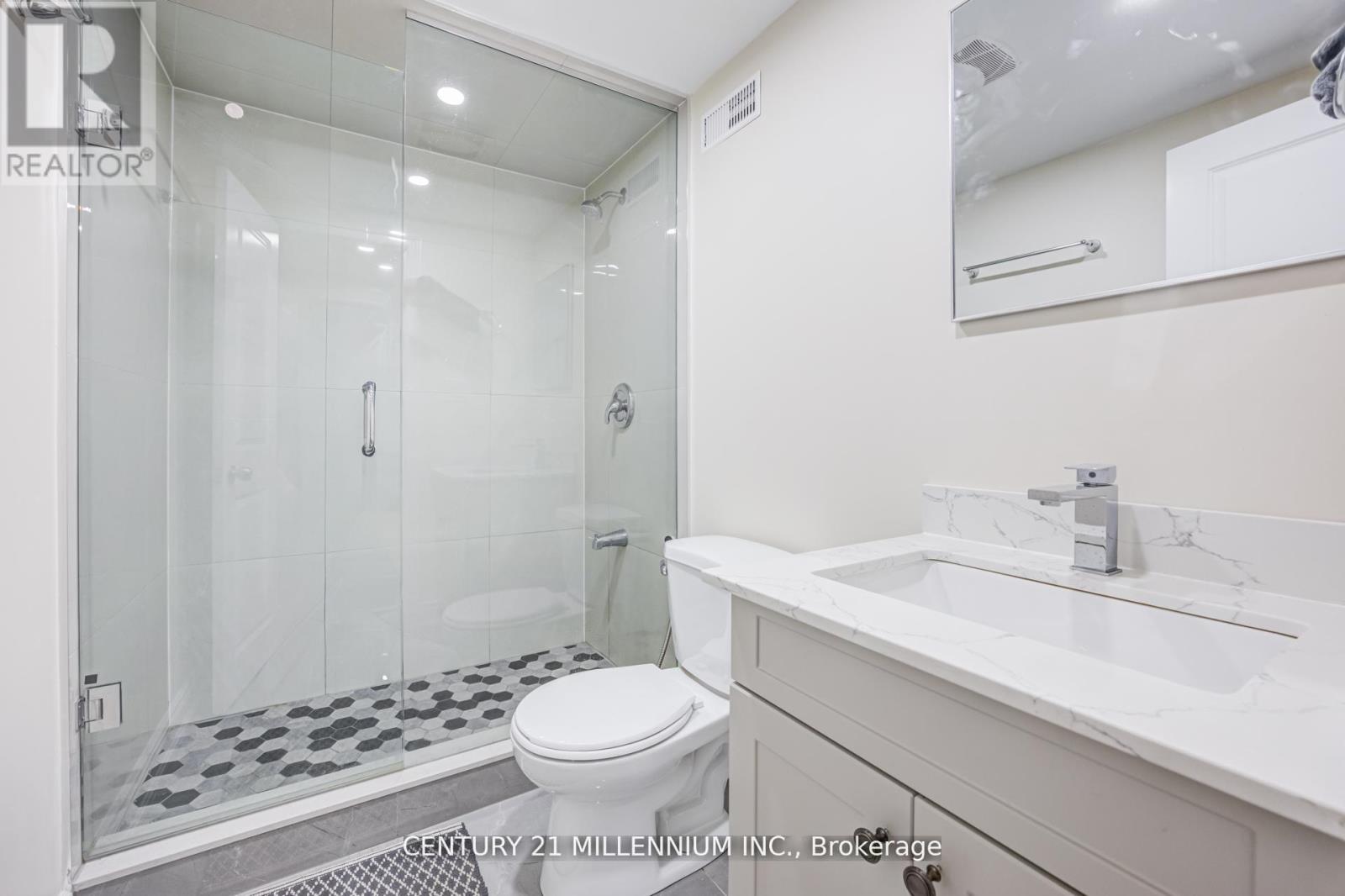 18 RIDGEHILL DRIVE - 31