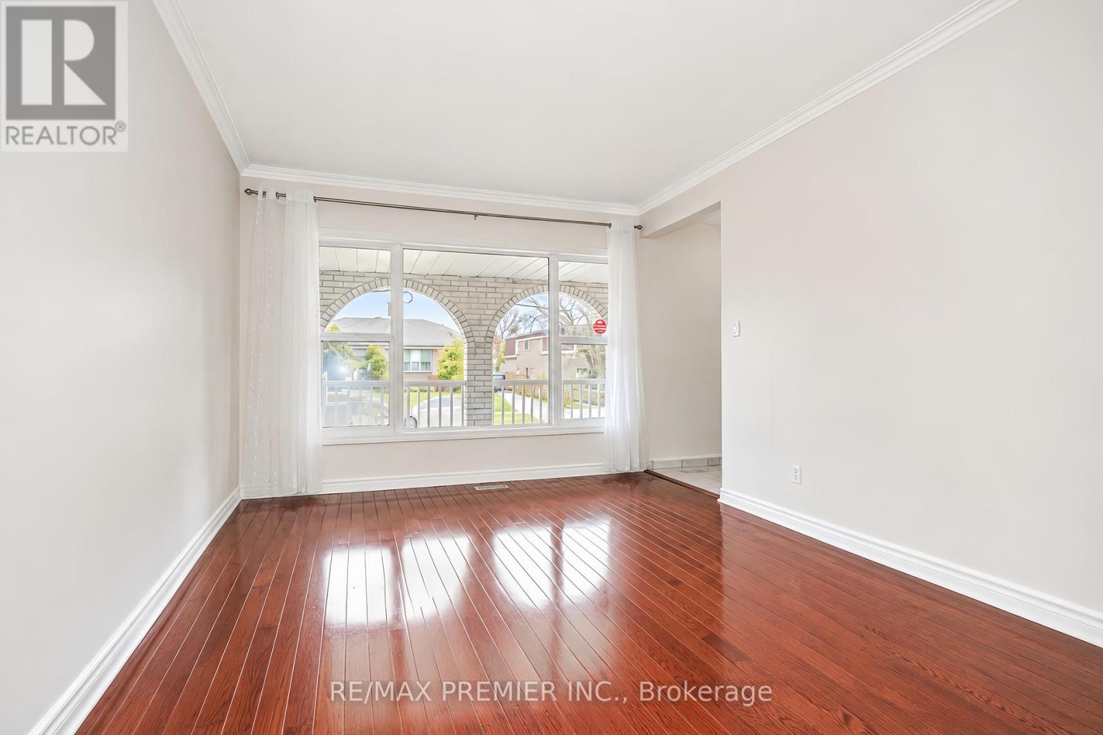 14 YATESCASTLE DRIVE - 14