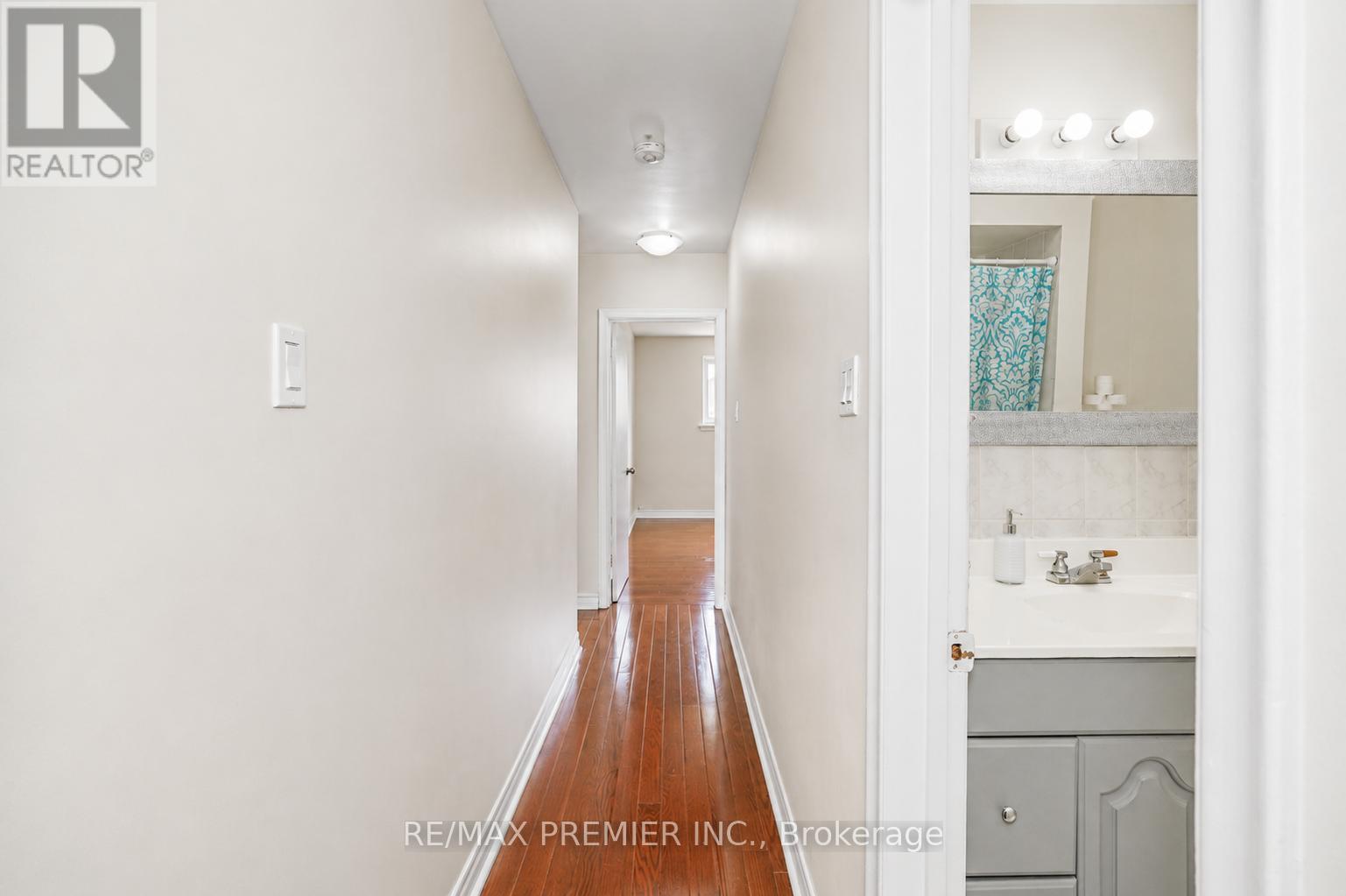 14 YATESCASTLE DRIVE - 19