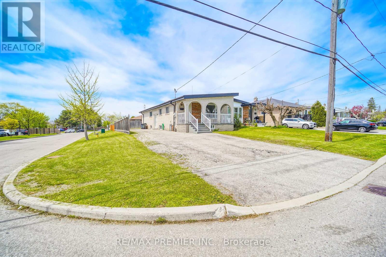 14 YATESCASTLE DRIVE - 4
