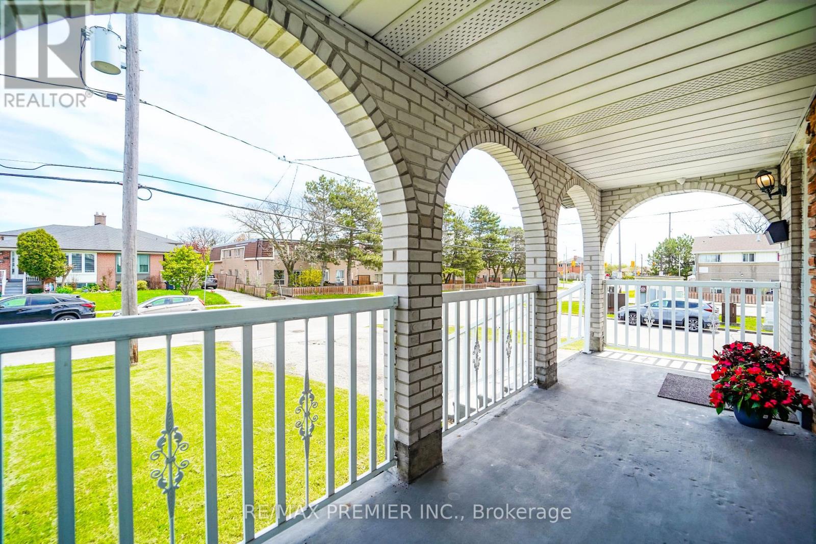 14 YATESCASTLE DRIVE - 6