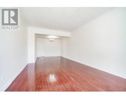 14 Yatescastle Drive, Toronto, ON M3L2B8 Photo 12