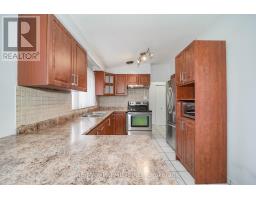 14 Yatescastle Drive, Toronto, ON M3L2B8 Photo 17