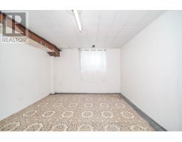 14 Yatescastle Drive, Toronto, ON M3L2B8 Photo 28