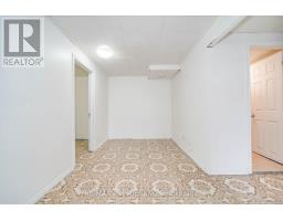 14 Yatescastle Drive, Toronto, ON M3L2B8 Photo 31