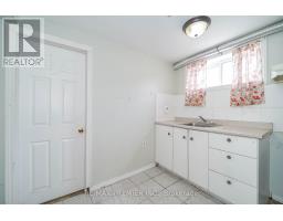 14 Yatescastle Drive, Toronto, ON M3L2B8 Photo 35