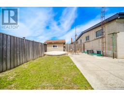 14 Yatescastle Drive, Toronto, ON M3L2B8 Photo 37