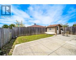 14 Yatescastle Drive, Toronto, ON M3L2B8 Photo 41