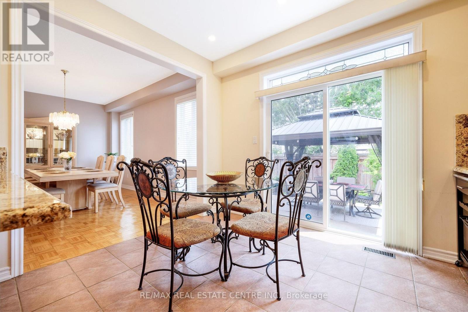 241 DUFF CRESCENT - Image 14