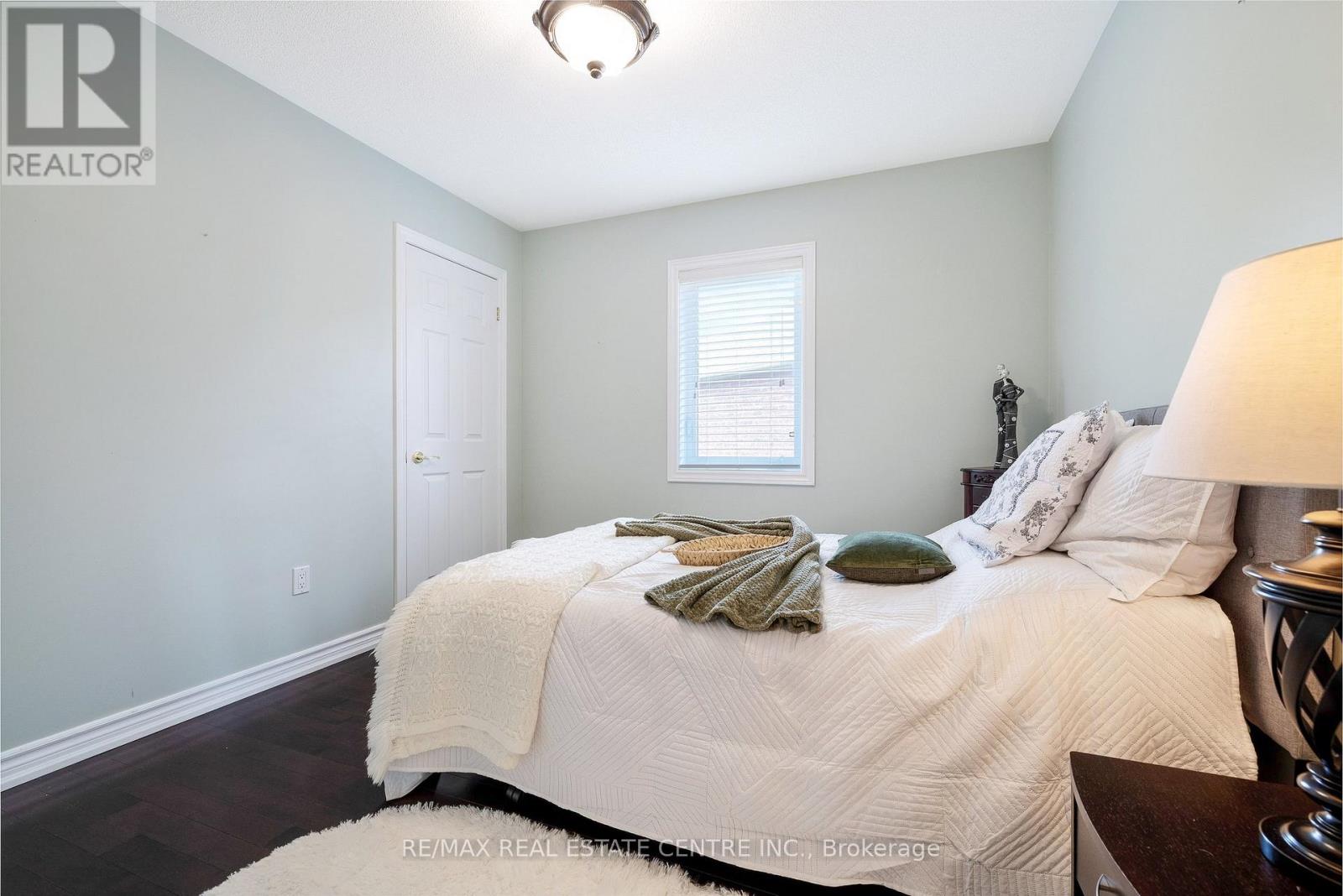 241 DUFF CRESCENT - Image 26