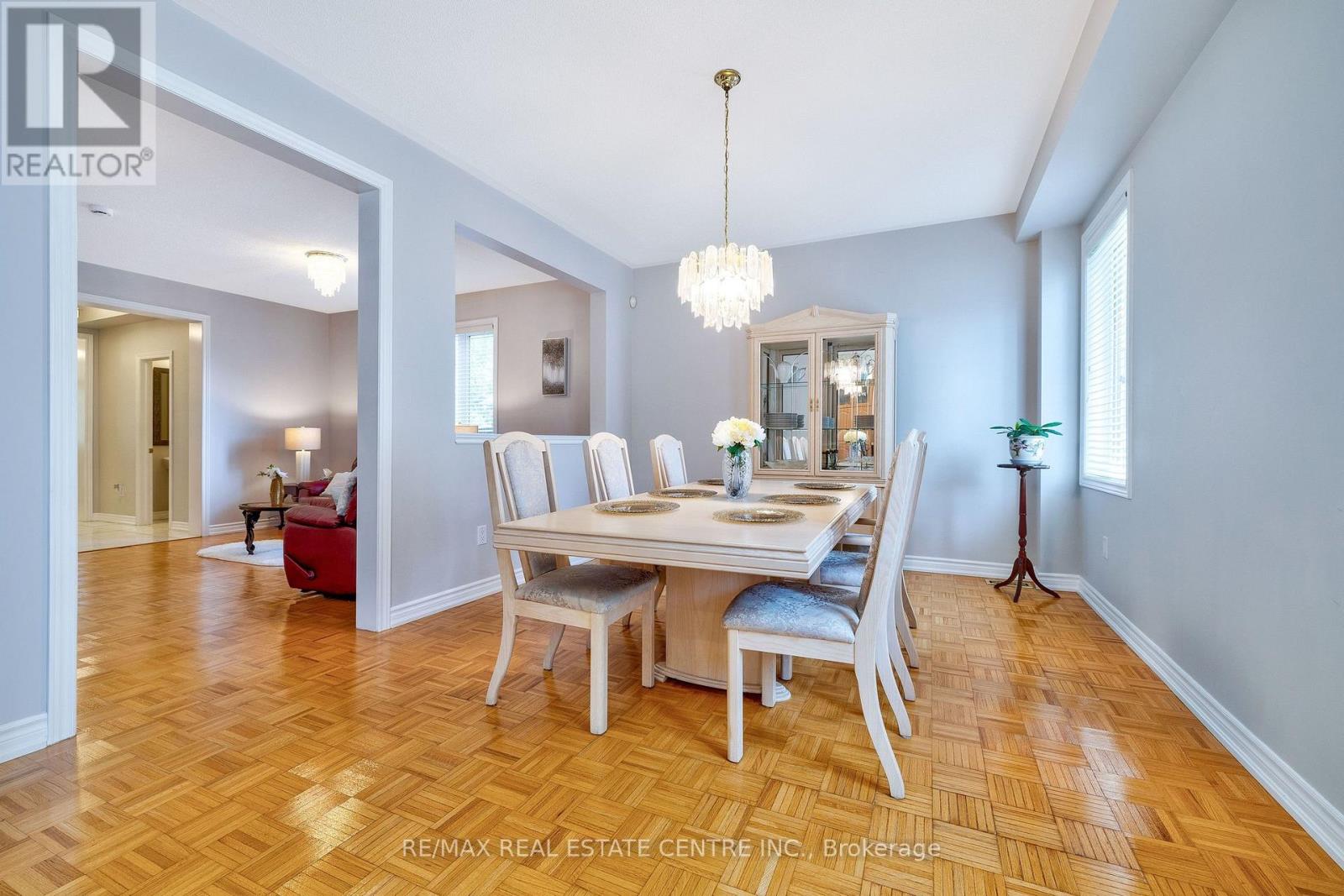 241 DUFF CRESCENT - Image 7