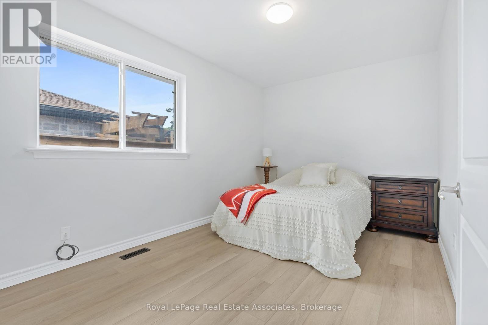 90 LONGFIELD ROAD - 12