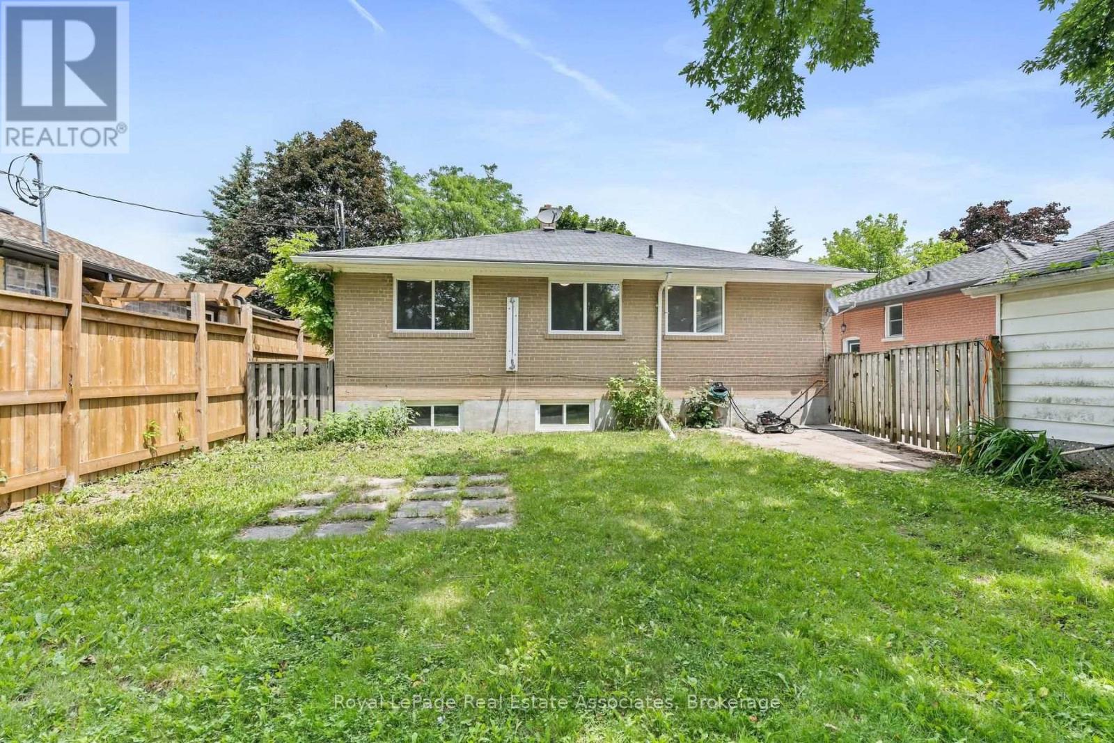 90 LONGFIELD ROAD - 29