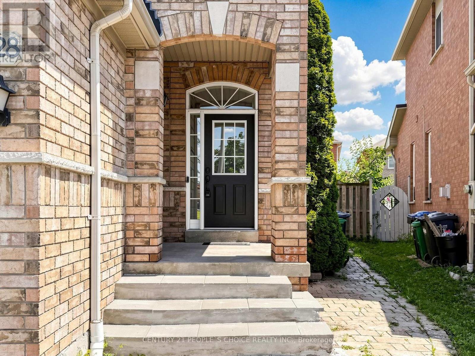 828 KHAN CRESCENT - Image 6