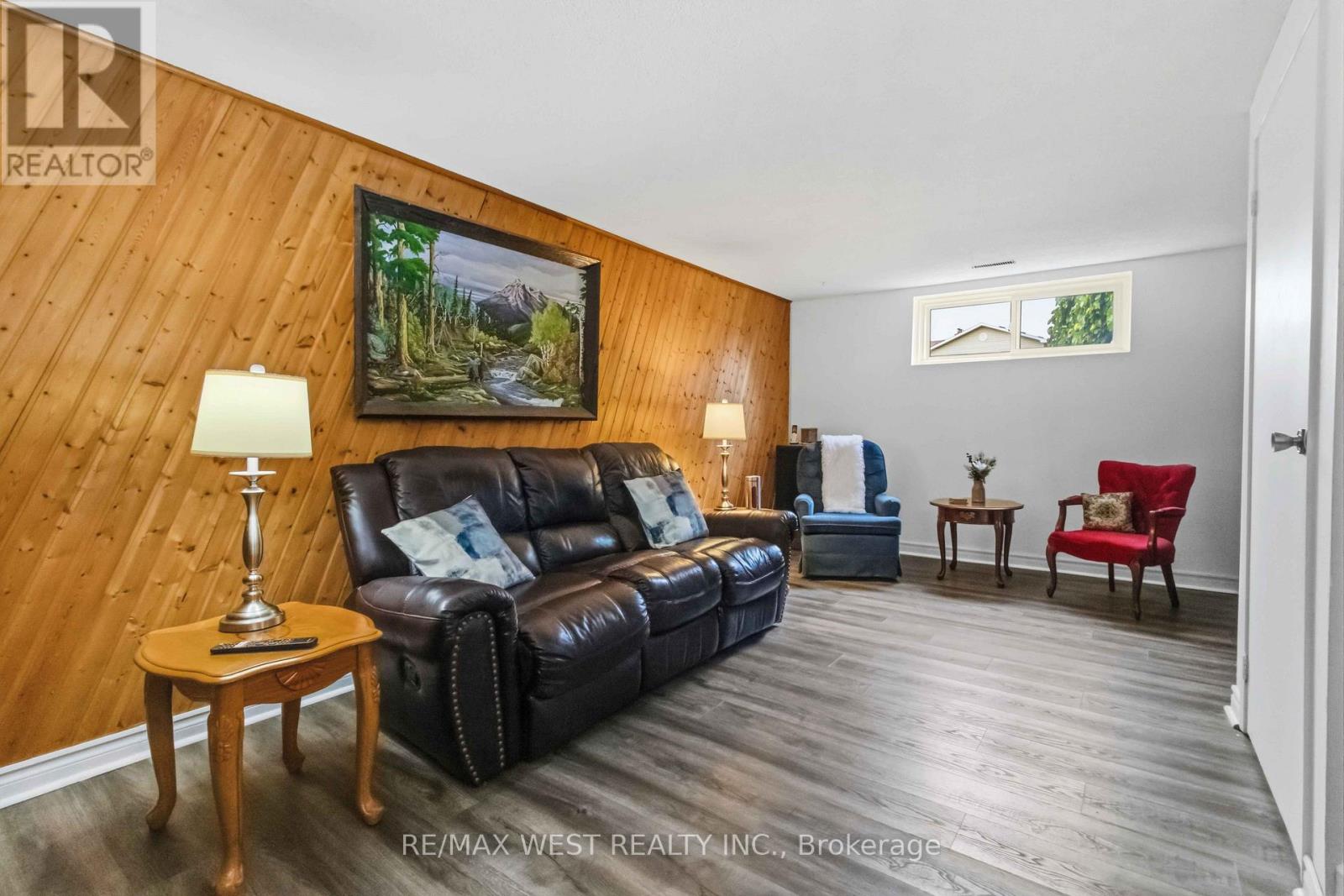 41 WINTERFOLD DR DRIVE - 24