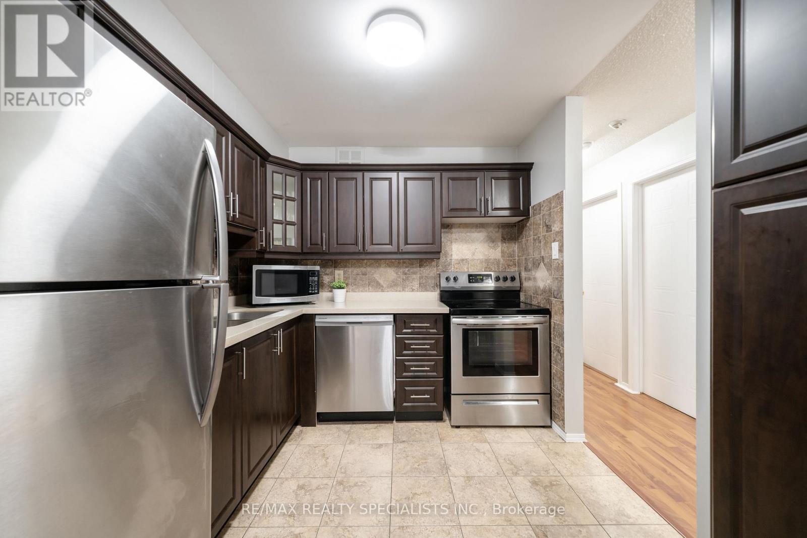 #612 95 TRAILWOOD DRIVE - 7