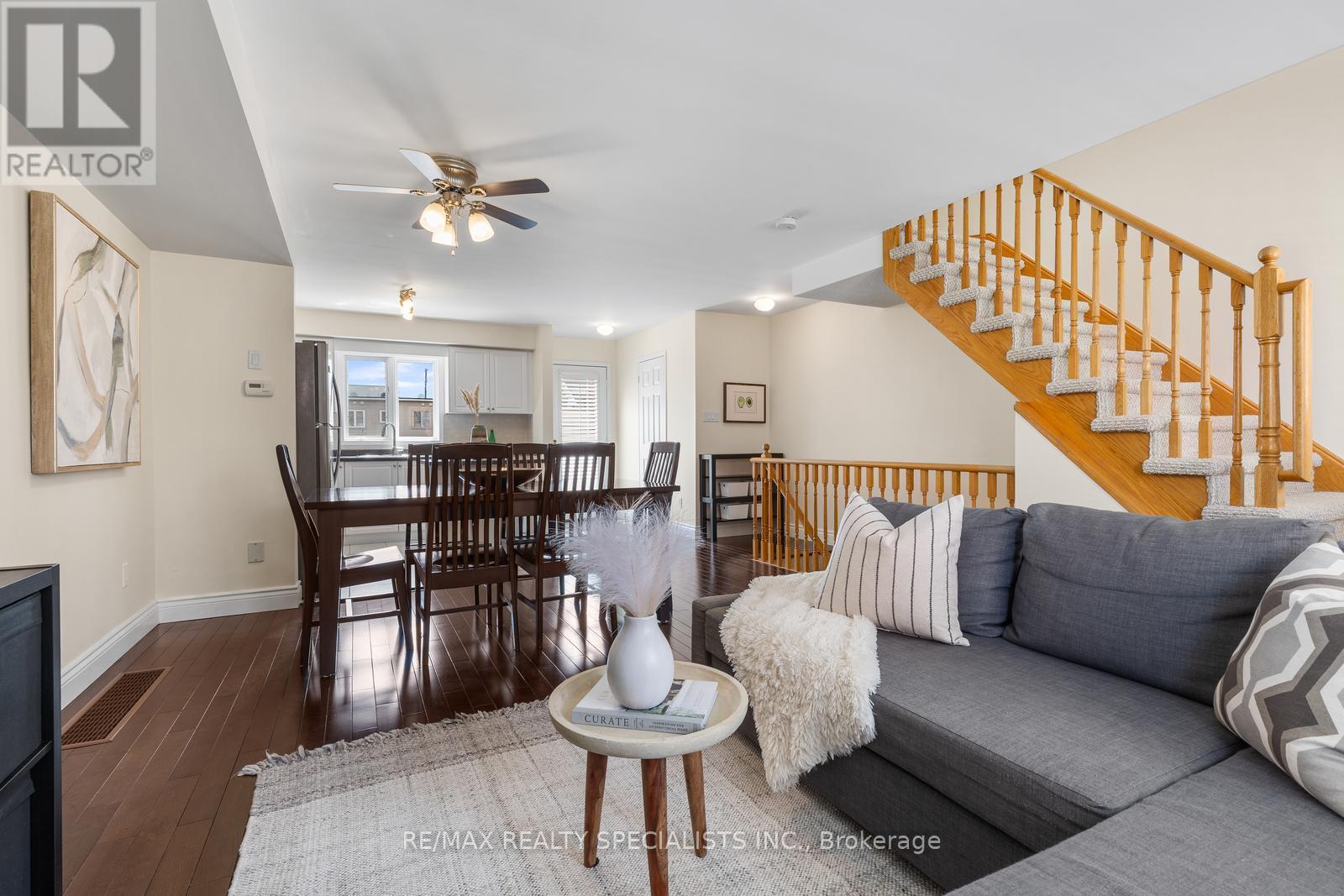 #8 201 TENTH STREET - 11