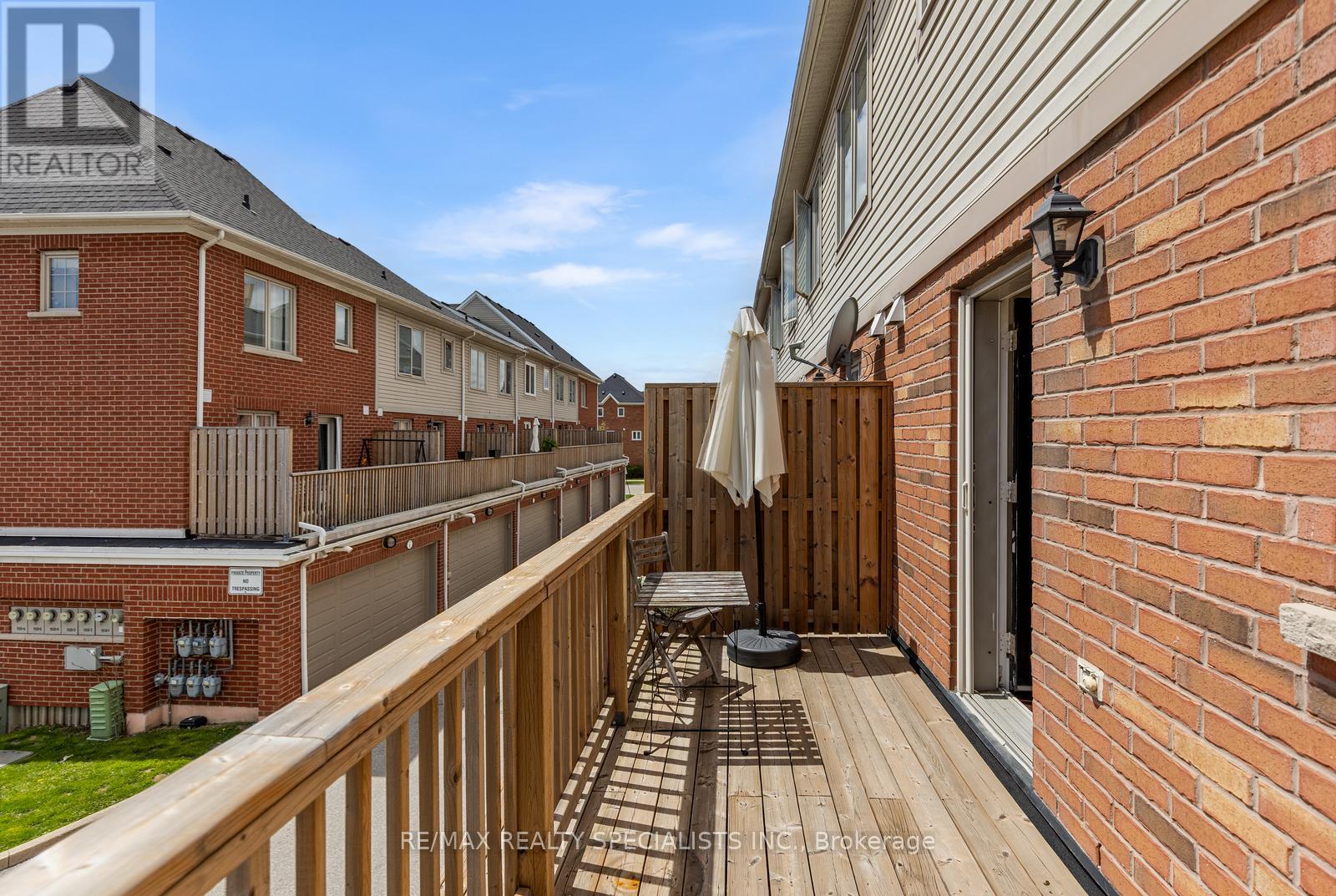 #8 201 TENTH STREET - 27